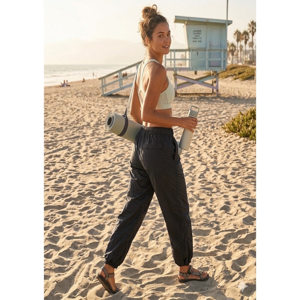 Athleta Lunar Utility Pant 🖤Black parachute jogger Nylon Breathable New-M
